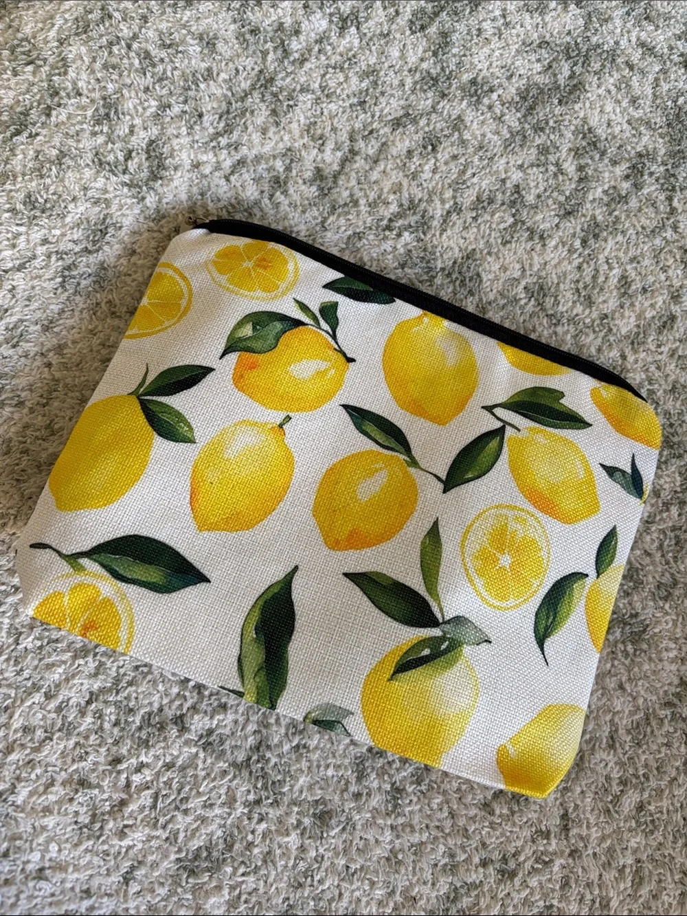 Lemons Poly Canvas Cosmetic Bag Zipper Pouch NWT 9x7x1.5”